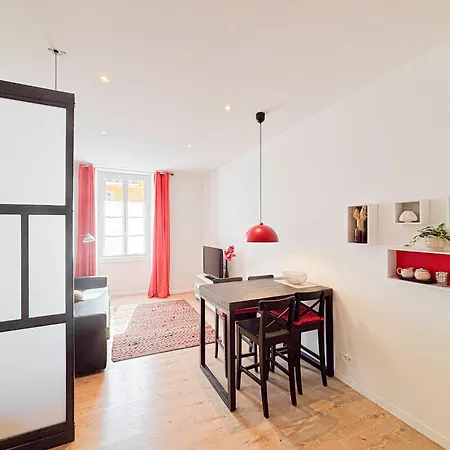 Apartment Stalingrad - Wifi, Ac, 4pers *