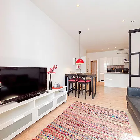 Stalingrad - Wifi, Ac, 4pers Appartement Nice