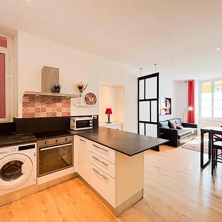 Stalingrad - Wifi, Ac, 4pers Nizza